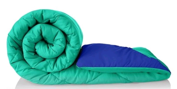 Relaxfeel 250 GSM Premium Luxury 5 Star Microfibre Reversible Soft Plain Quilted 90x100 Inch Double Bed Comforter / Quilt / Duvet / Razai / Rajai ( Green/Blue ) - Free Size, Green / Blue, Microfiber, Rajai, Pack of1